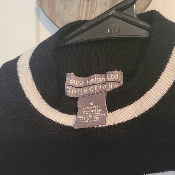 Laura Leigh Ltd. Collections, Women's Short Sleeve Blouse/Shell, Black & White - Picture 7 of 7